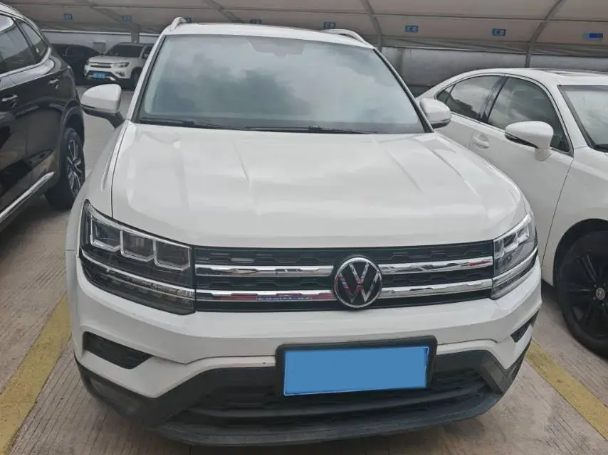 2021 VOLKSWAGEN THARU thumbnail 2