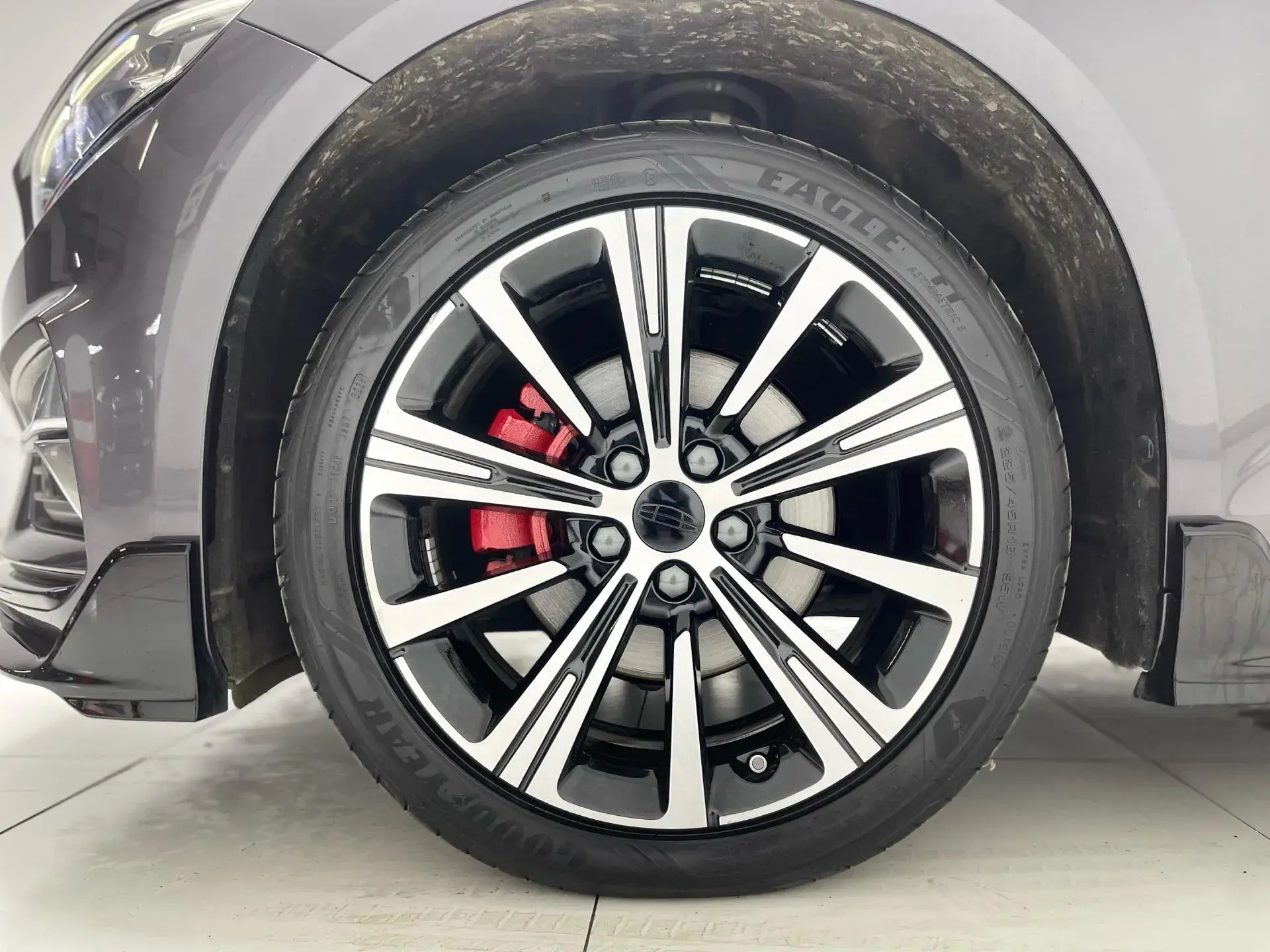 2025 GEELY PREFACE thumbnail 2