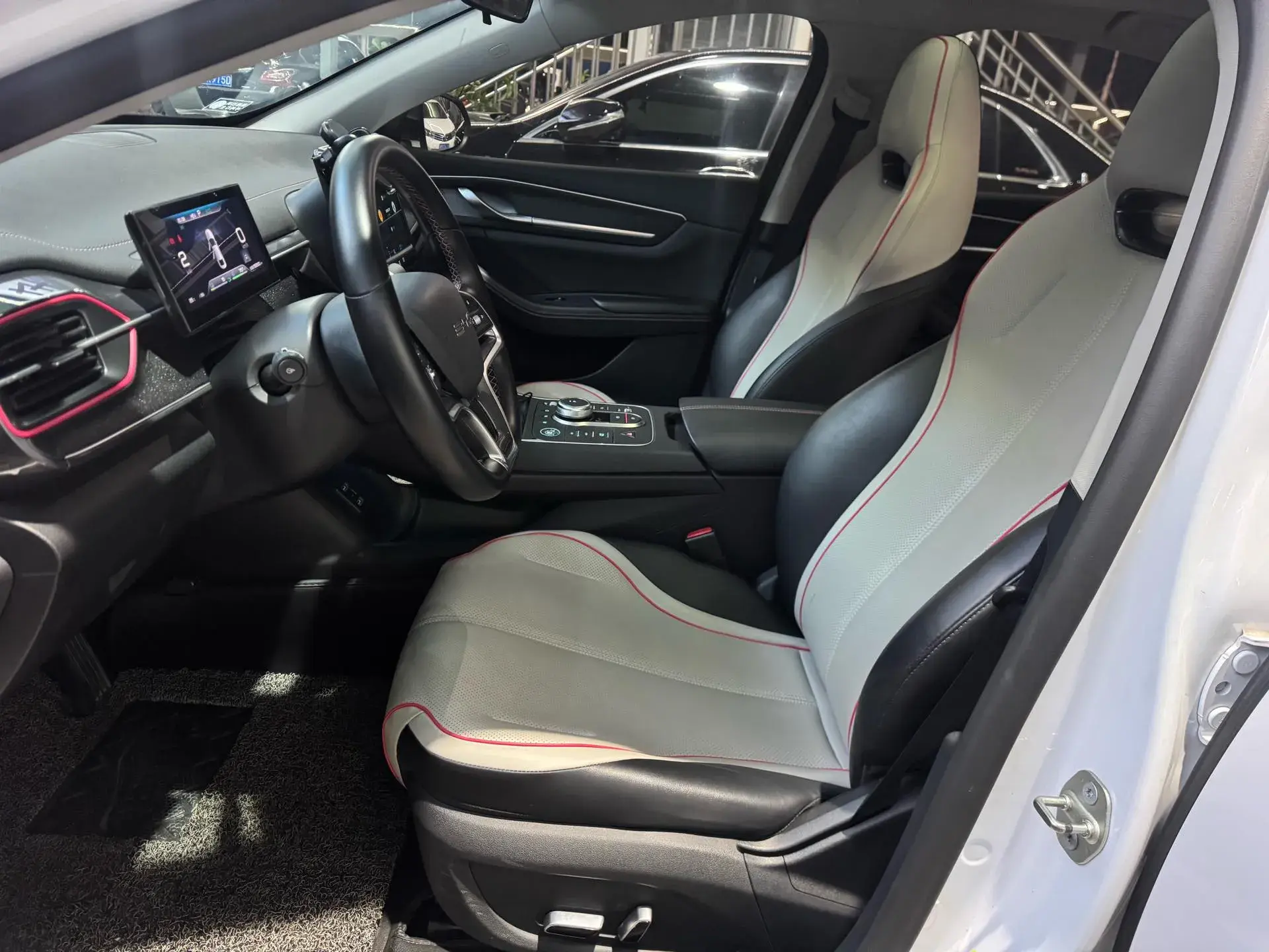 2021 BYD QIN thumbnail 4