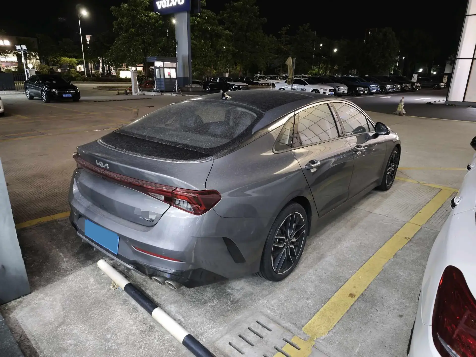 2021 KIA K5 thumbnail 3