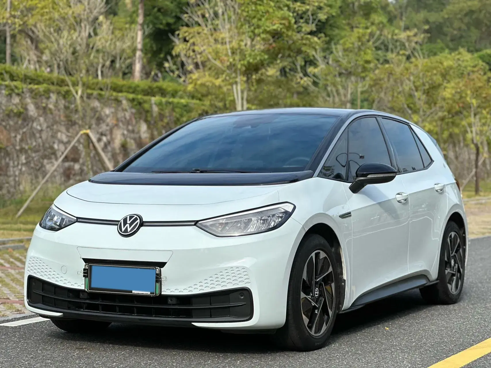 2023 VOLKSWAGEN ID.3 view 1