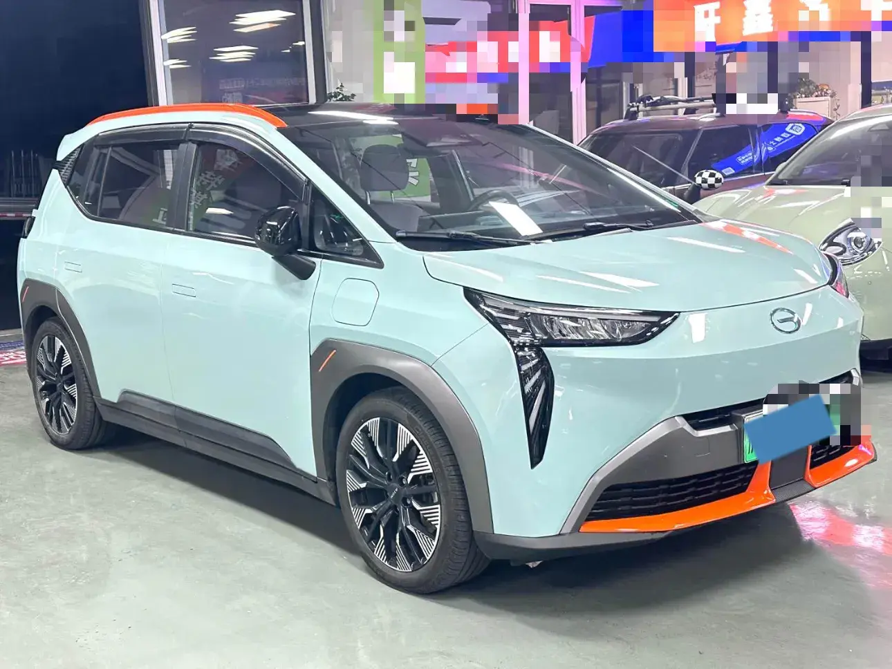 2022 AION Y thumbnail 3