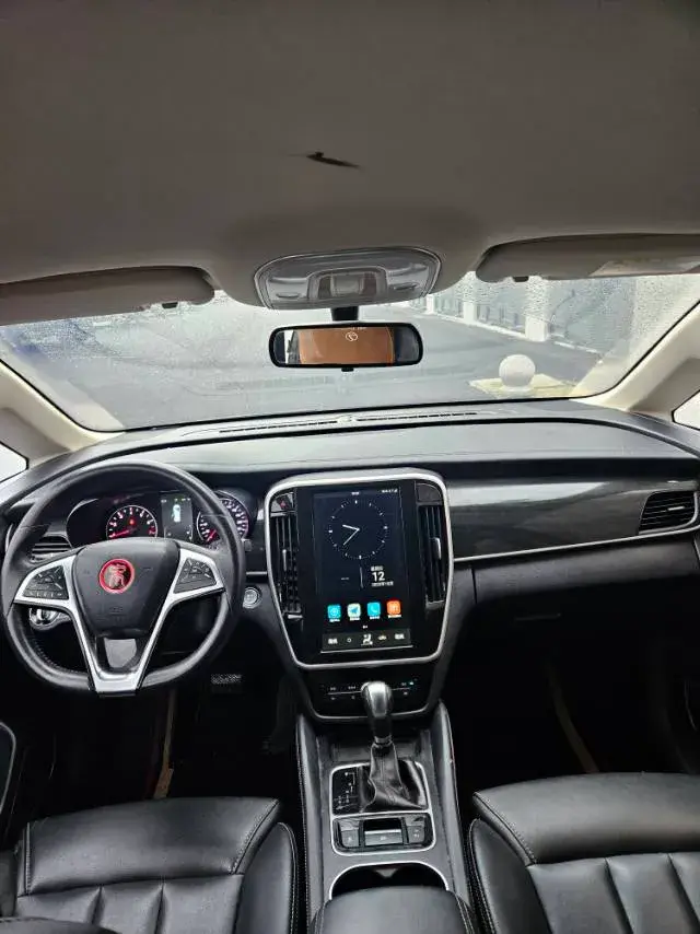 2017 BYD SONG thumbnail 4