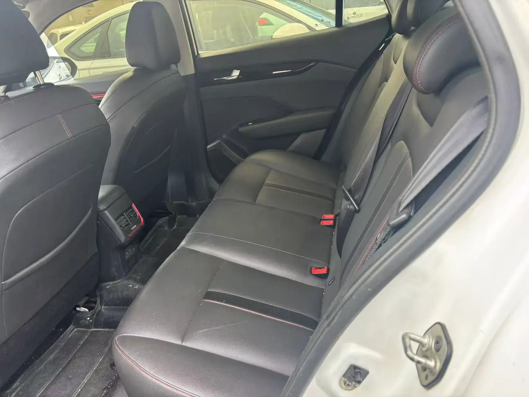 2021 DONGFENG AEOLUS thumbnail 4