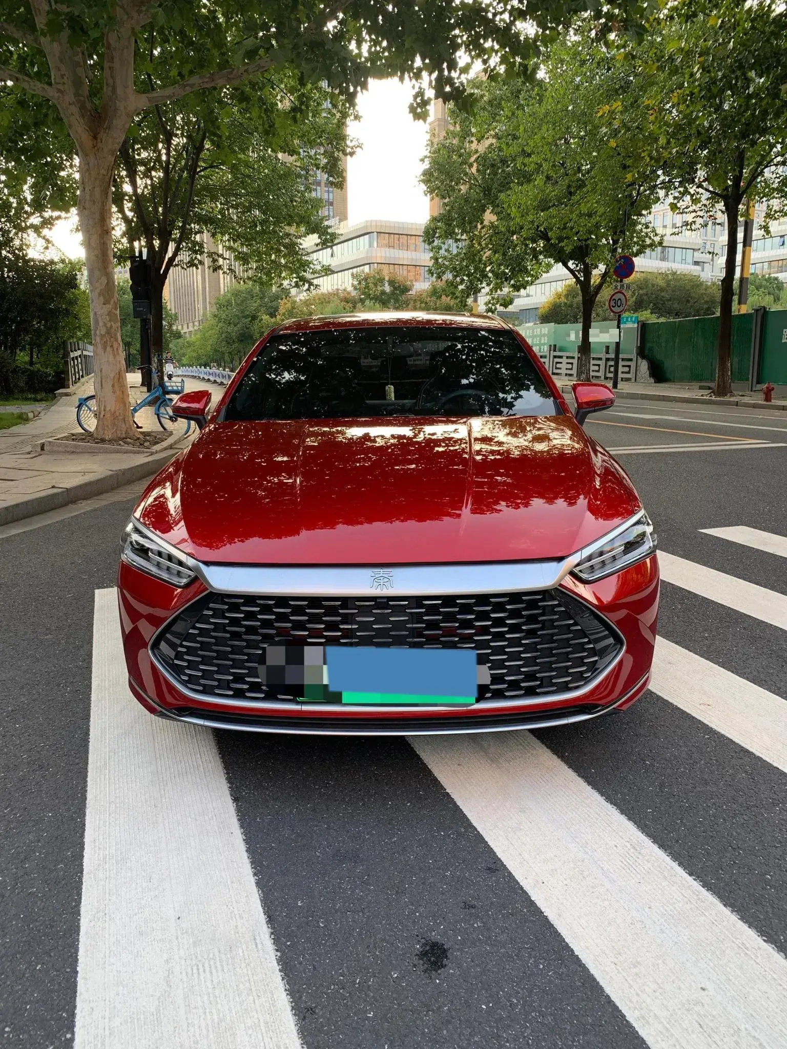 2021 BYD QIN thumbnail 2