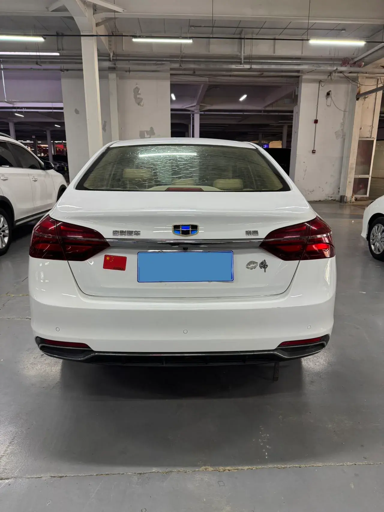 2018 GEELY EMGRAND thumbnail 3