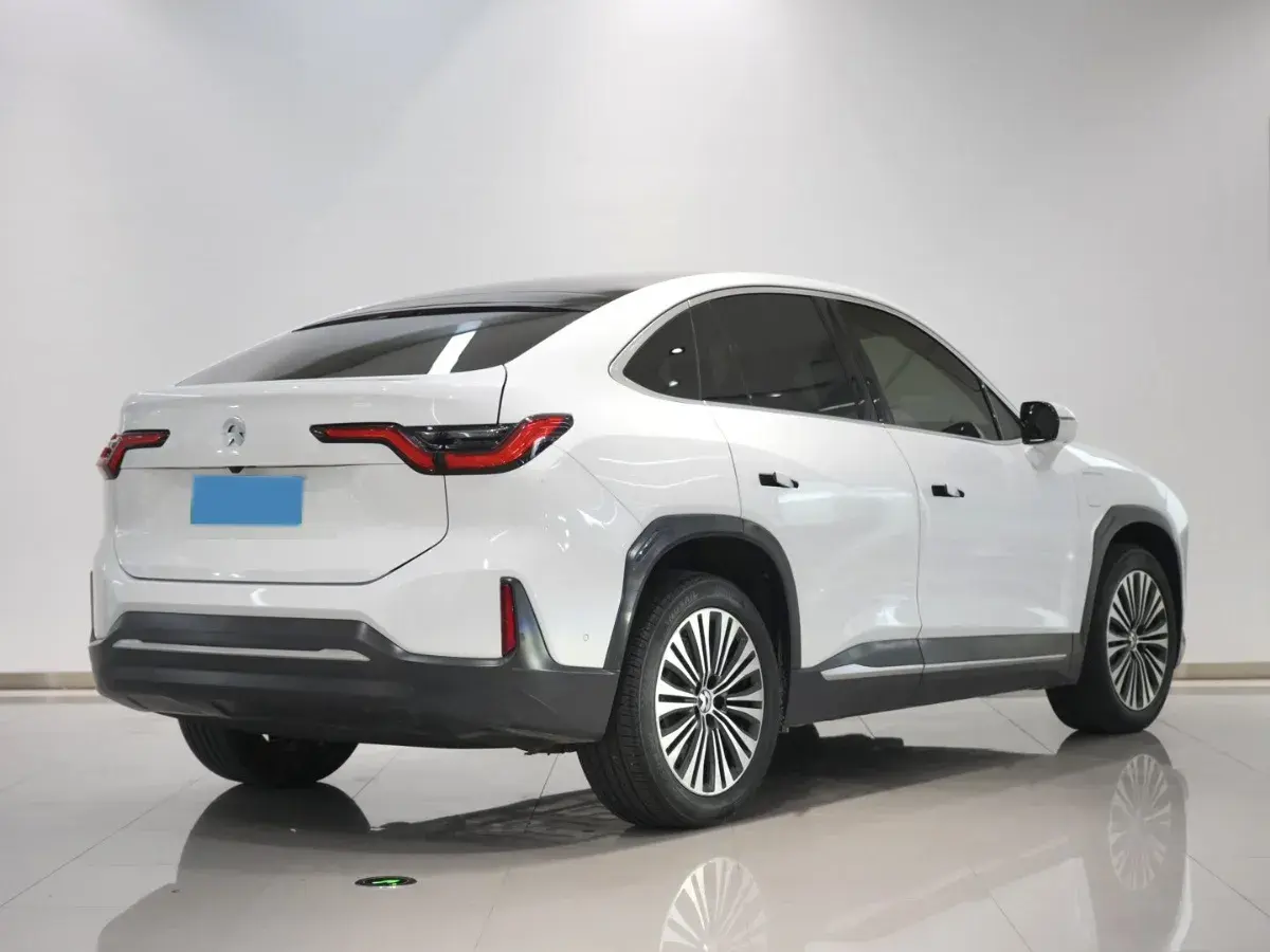 2020 NIO EC6 thumbnail 4