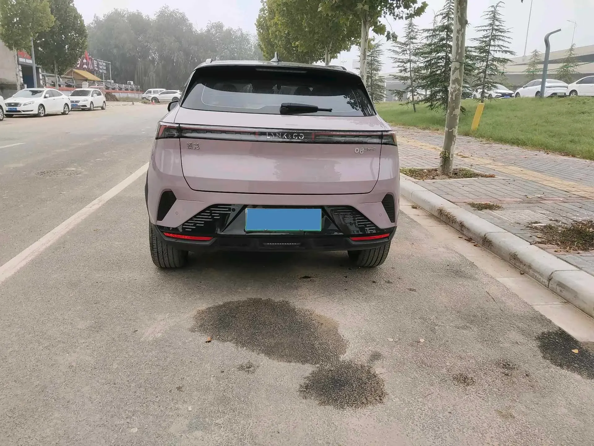 2023 LYNK&CO 06 thumbnail 4