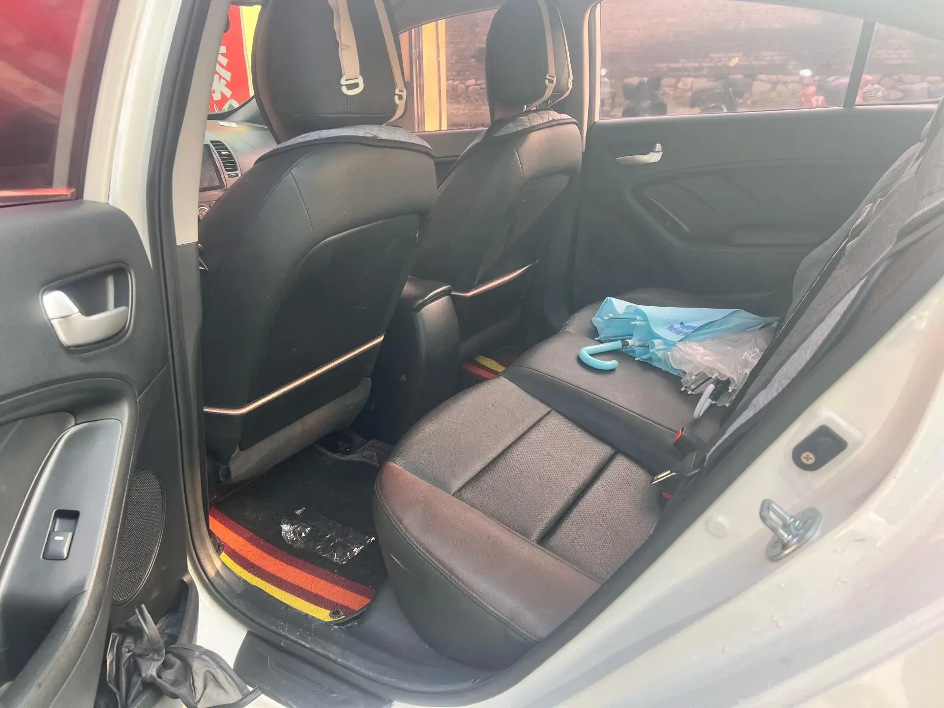 2016 KIA K3 thumbnail 4