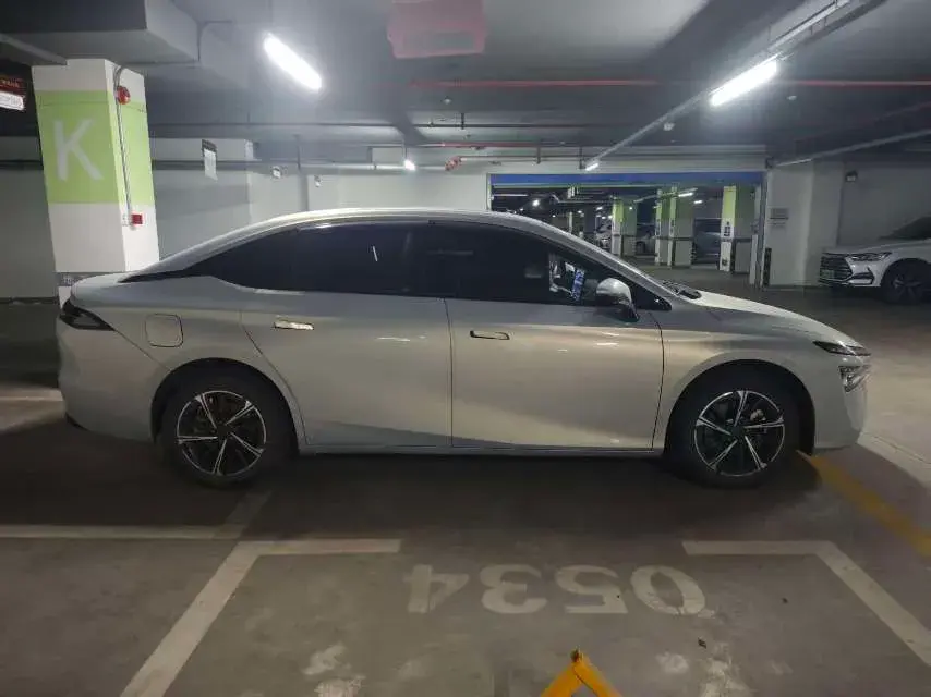 2024 AION AION thumbnail 3