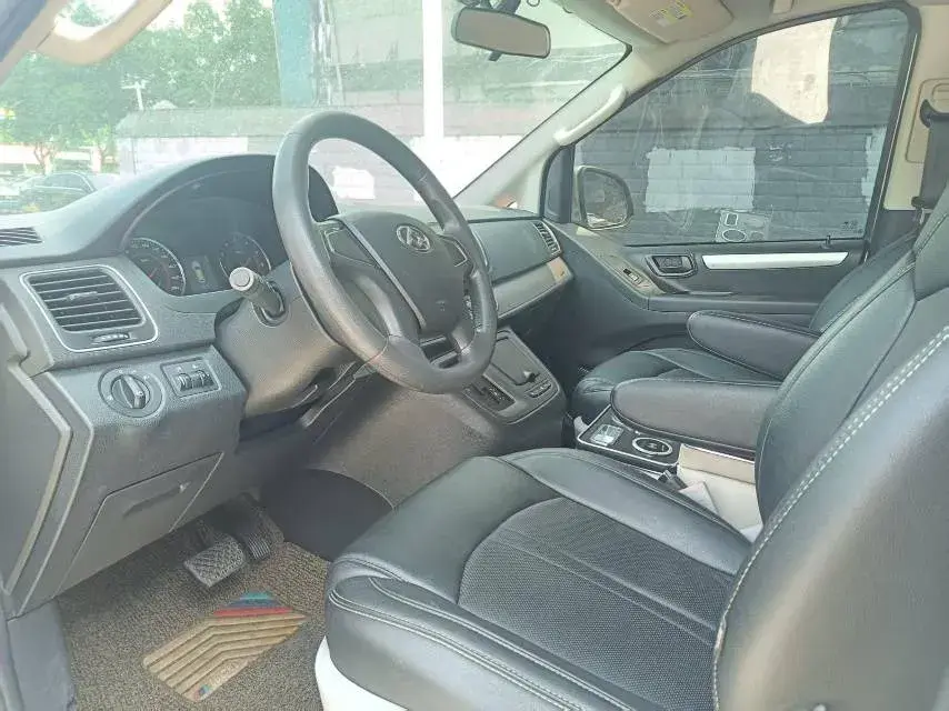 2016 MAXUS G10 thumbnail 4