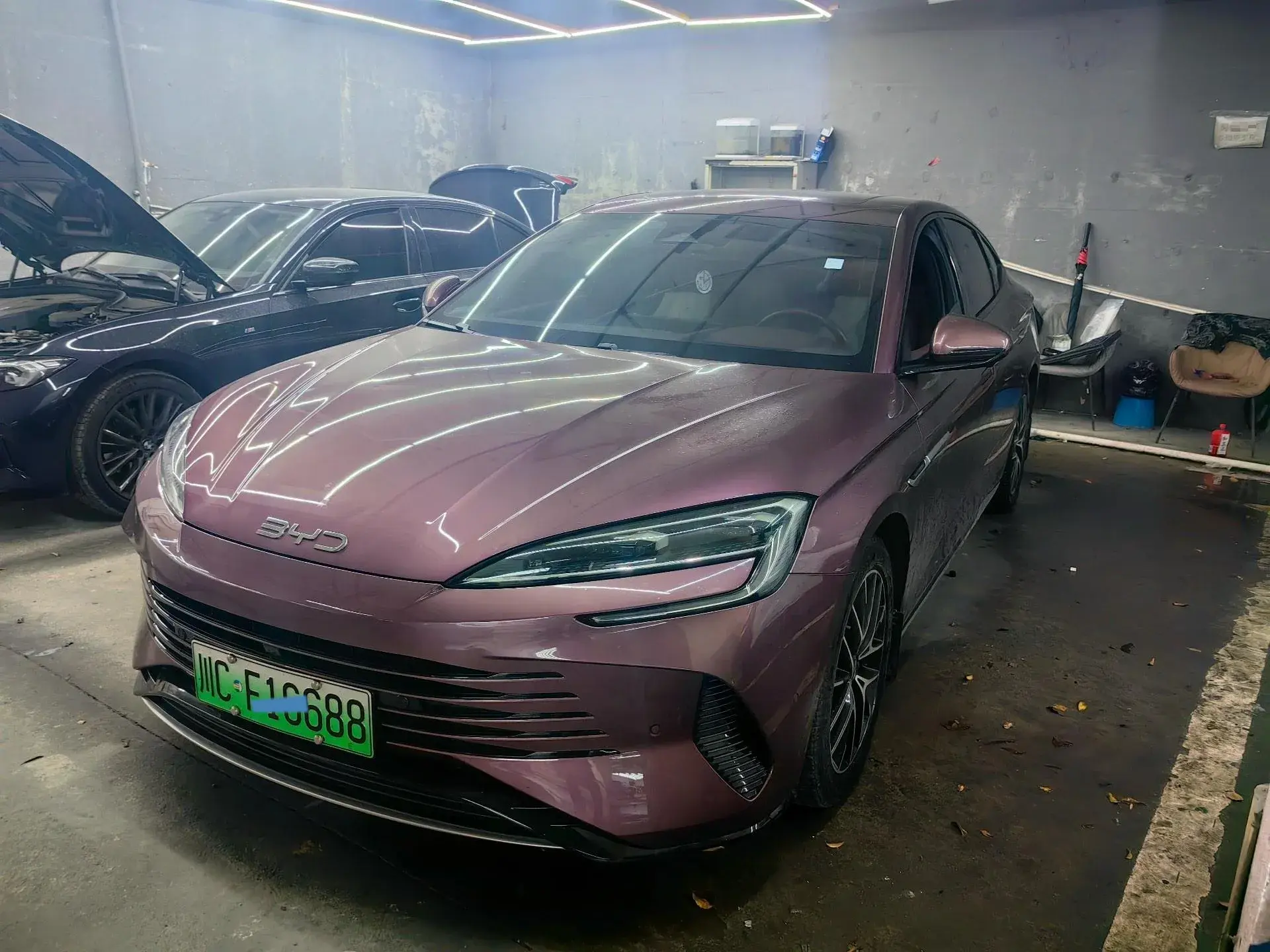 2023 BYD SEAL view 1