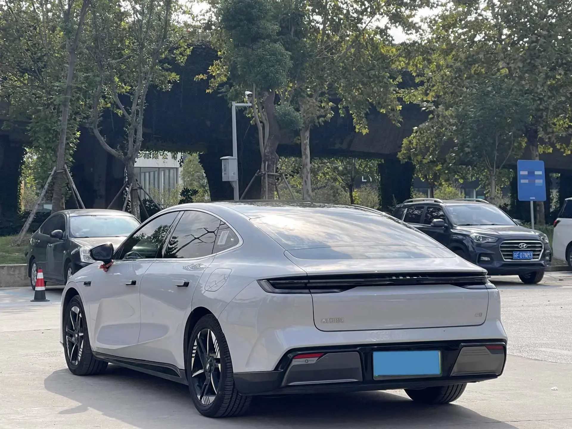 2024 GEELY GALAXY thumbnail 4