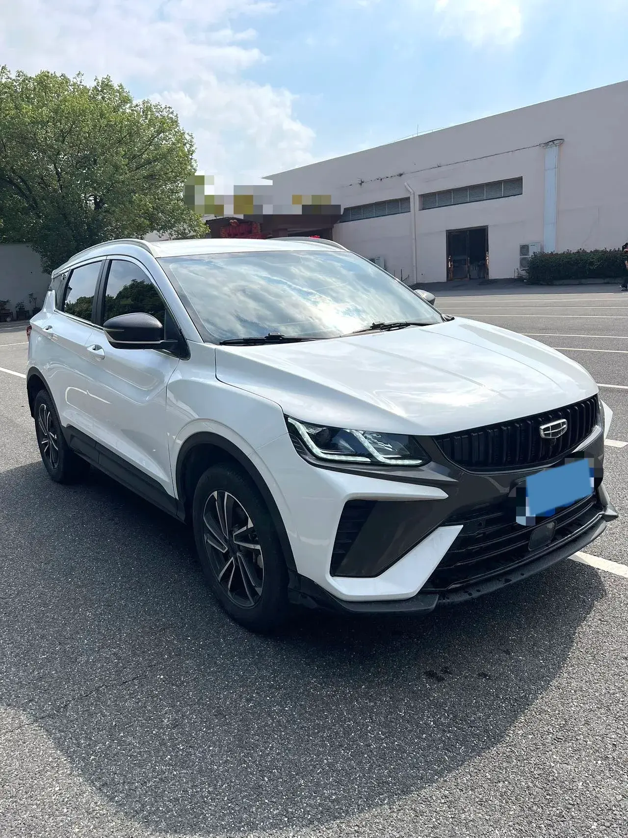 2023 GEELY COOLRAY thumbnail 2