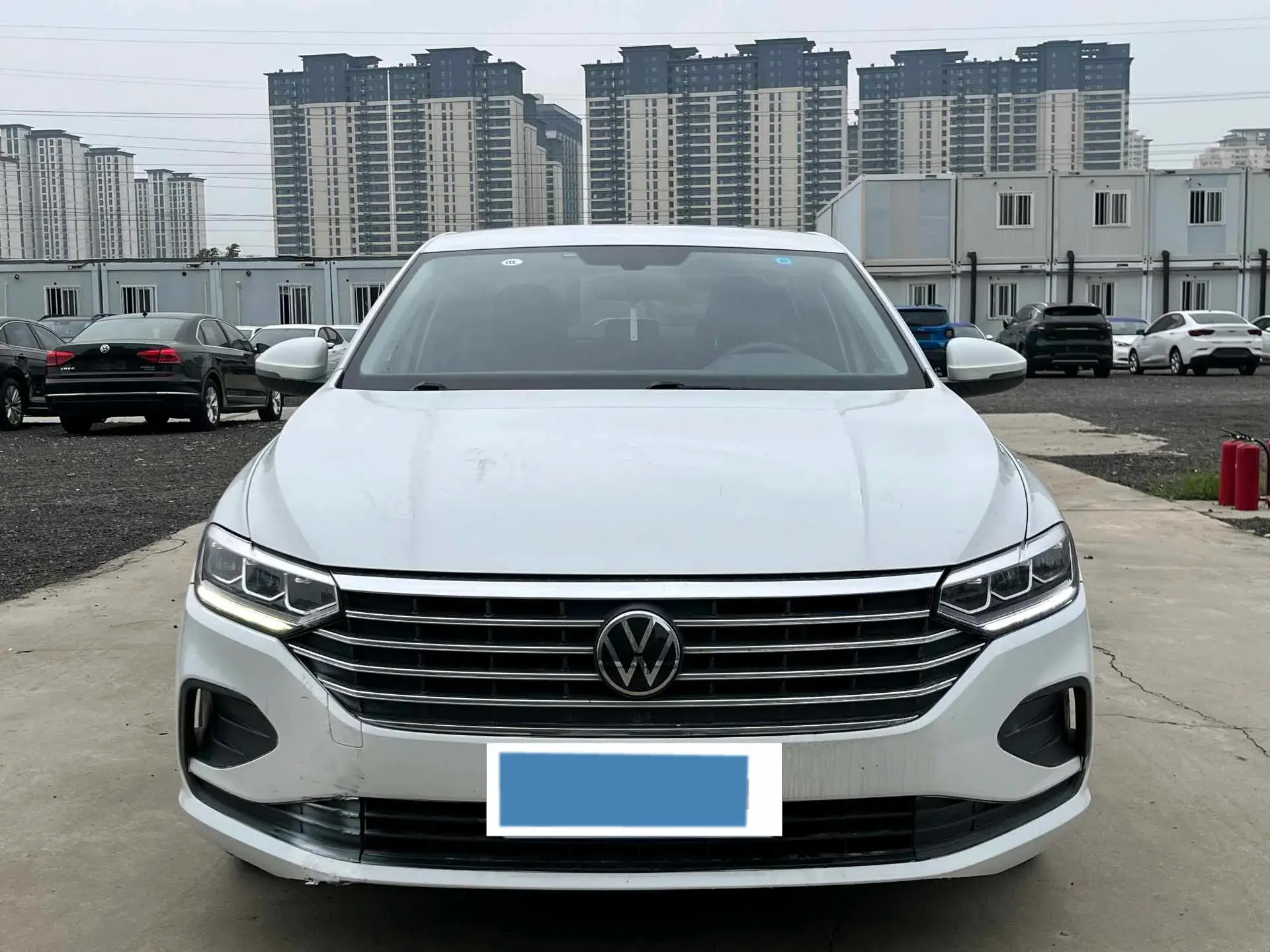 2023 VOLKSWAGEN LAVIDA thumbnail 3