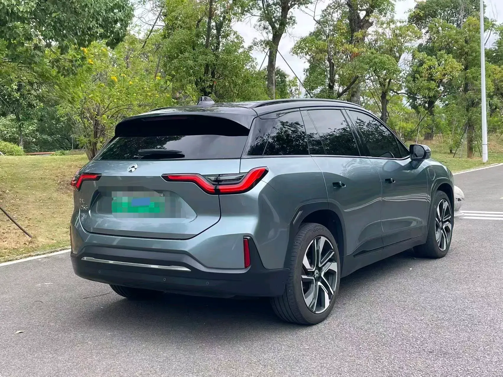 2020 NIO ES6 thumbnail 2