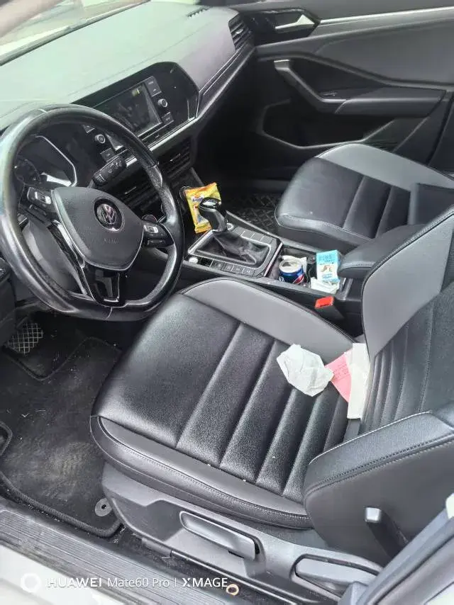 2020 VOLKSWAGEN SAGITAR thumbnail 4