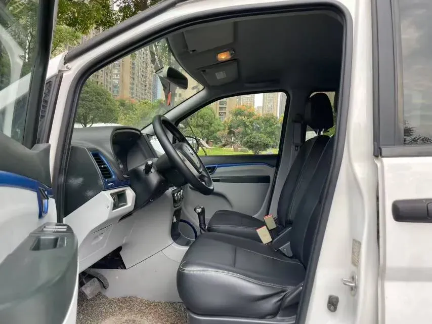 2018 Dongfeng ShuaiKe BEV 49.572KWH,autocango,china used car exporter,china ev exporter,chinese used car exporter,chinese used ev exporter