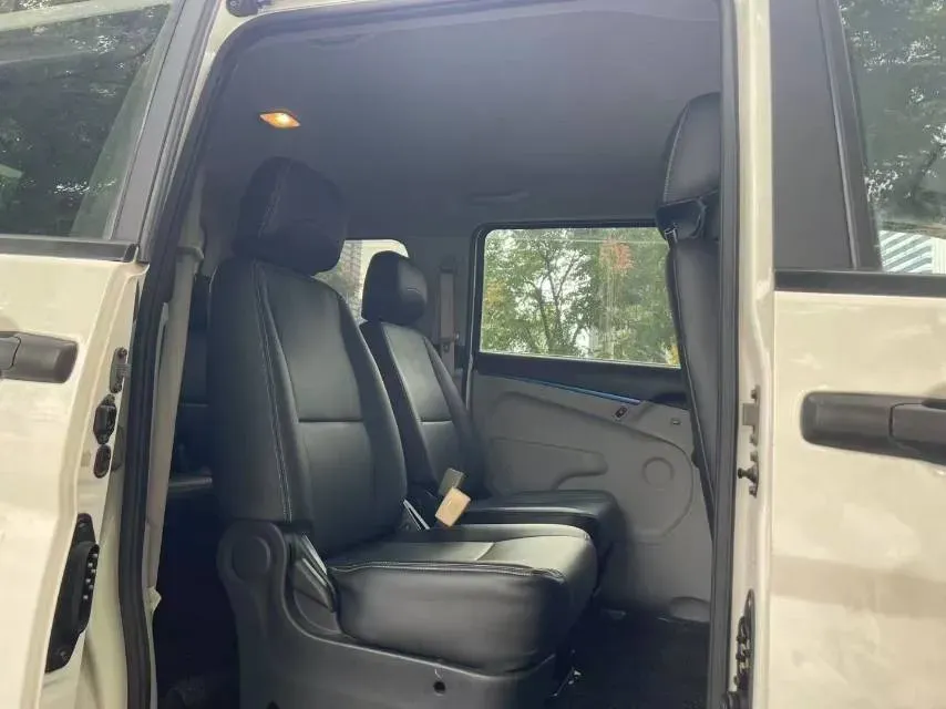 2018 Dongfeng ShuaiKe BEV 49.572KWH,autocango,china used car exporter,china ev exporter,chinese used car exporter,chinese used ev exporter