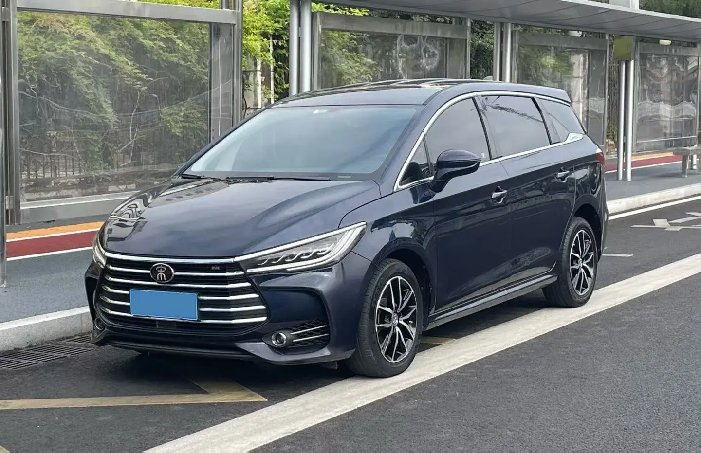 2018 BYD SONG view 1