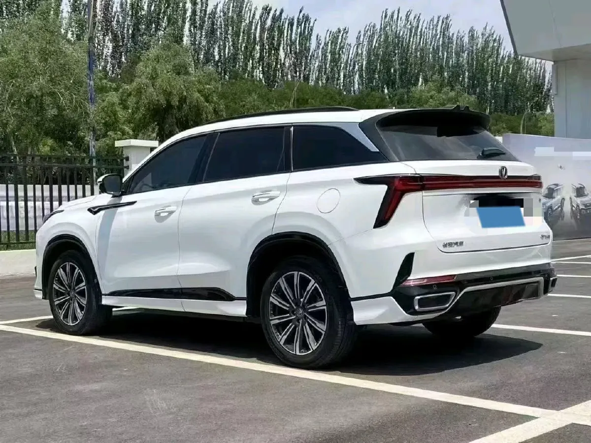 2023 ChangAn CS75 Plus iDD 1.5T 170HP L4 6TCT PHEV 28.39KWH,autocango,china used car exporter,china ev exporter,chinese used car exporter,chinese used ev exporter