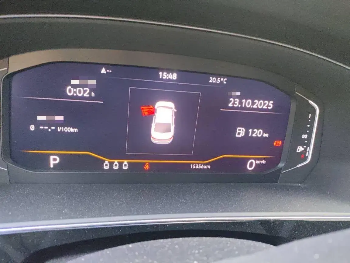 2022 VOLKSWAGEN PASSAT thumbnail 3