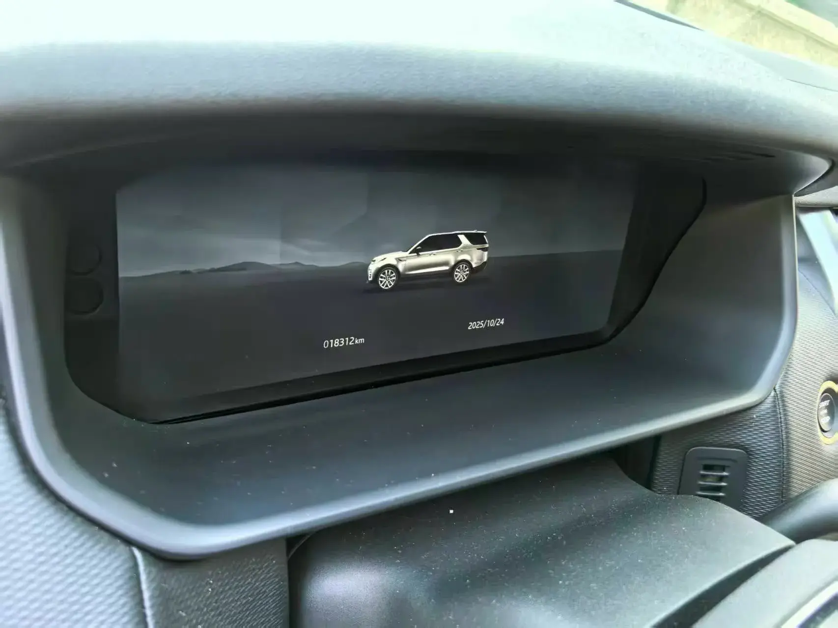 2021 LAND ROVER thumbnail 2