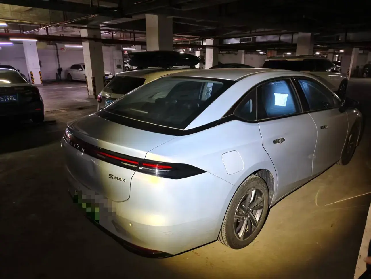 2024 AION AION thumbnail 3