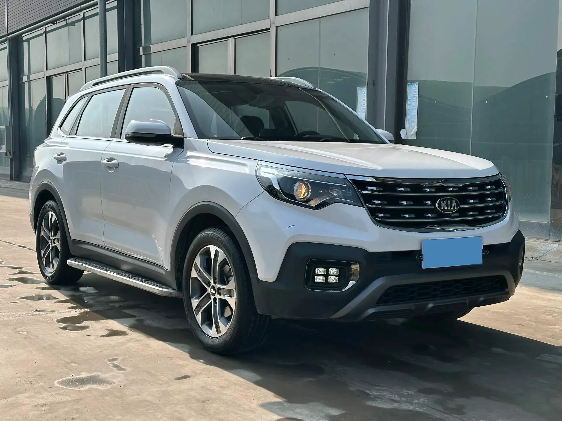 2018 KIA SPORTAGE thumbnail 3