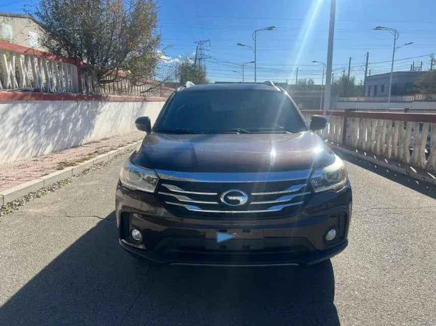 2017 GAC TRUMPCHI thumbnail 2