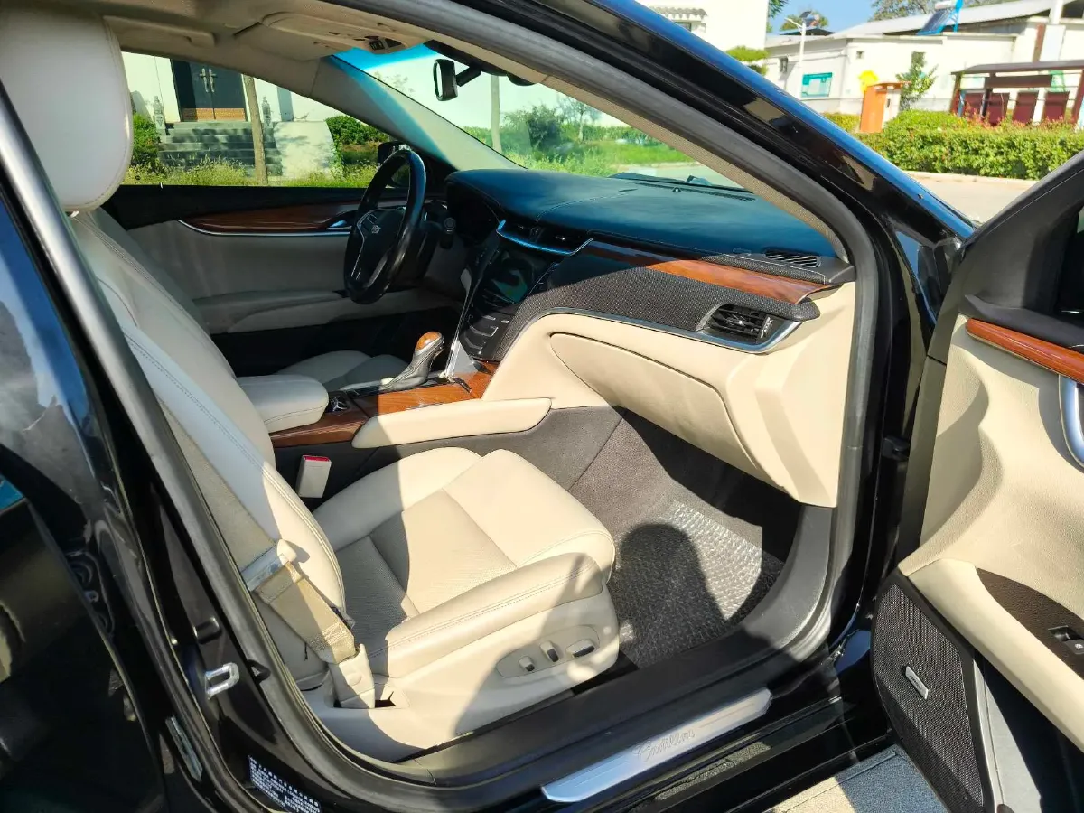 2018 Cadillac XTS 2.0T 269HP L4 6AT,autocango,china used car exporter,china ev exporter,chinese used car exporter,chinese used ev exporter