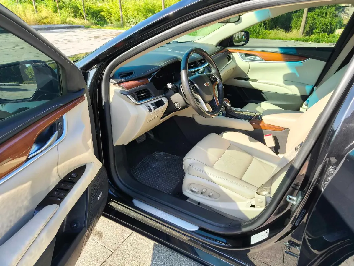 2018 Cadillac XTS 2.0T 269HP L4 6AT,autocango,china used car exporter,china ev exporter,chinese used car exporter,chinese used ev exporter