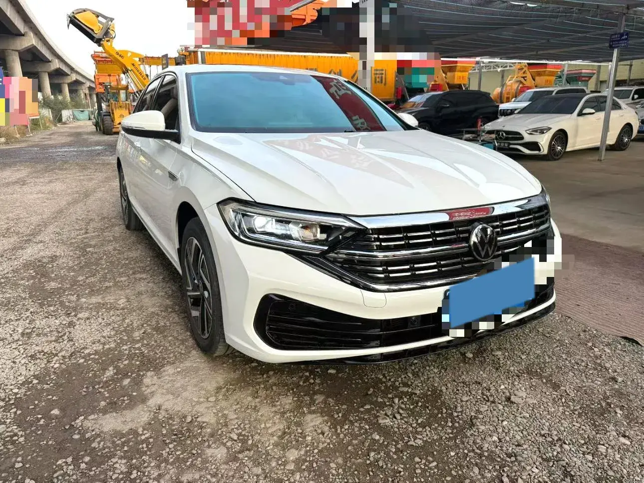 2023 VOLKSWAGEN SAGITAR thumbnail 3