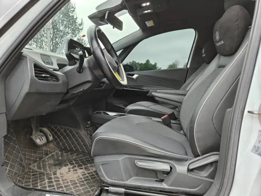 2023 VOLKSWAGEN ID.3 thumbnail 4