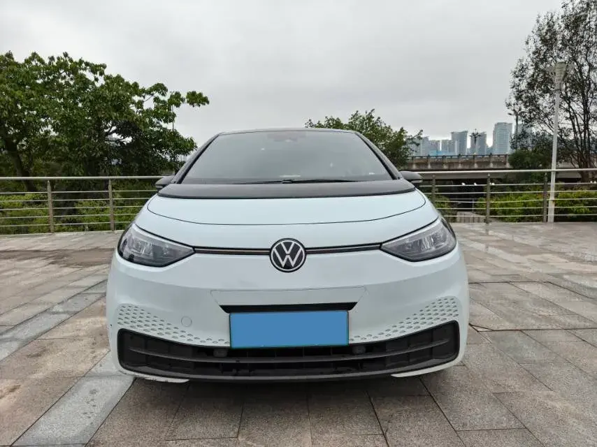 2023 VOLKSWAGEN ID.3 thumbnail 2
