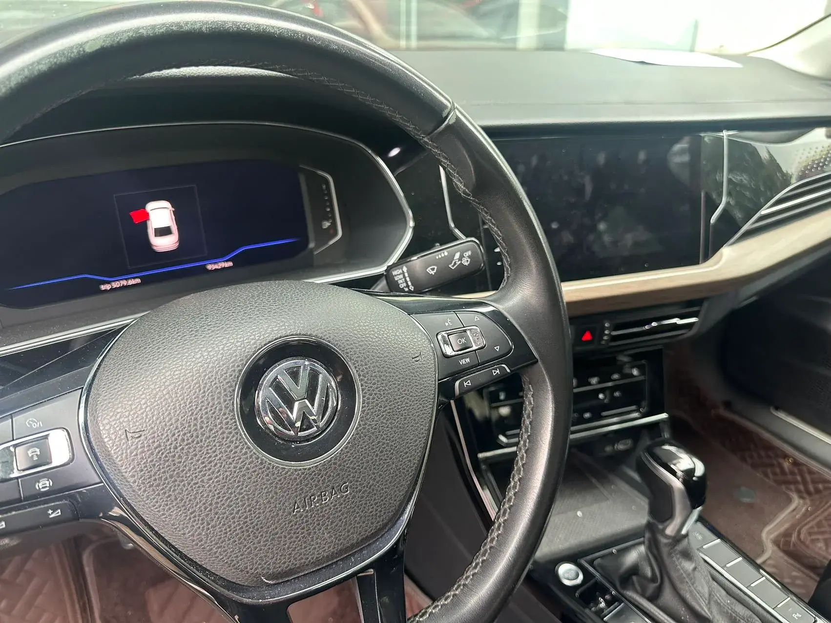 2020 VOLKSWAGEN PASSAT thumbnail 3