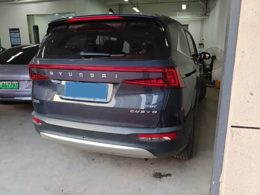 2021 HYUNDAI CUSTO thumbnail 3
