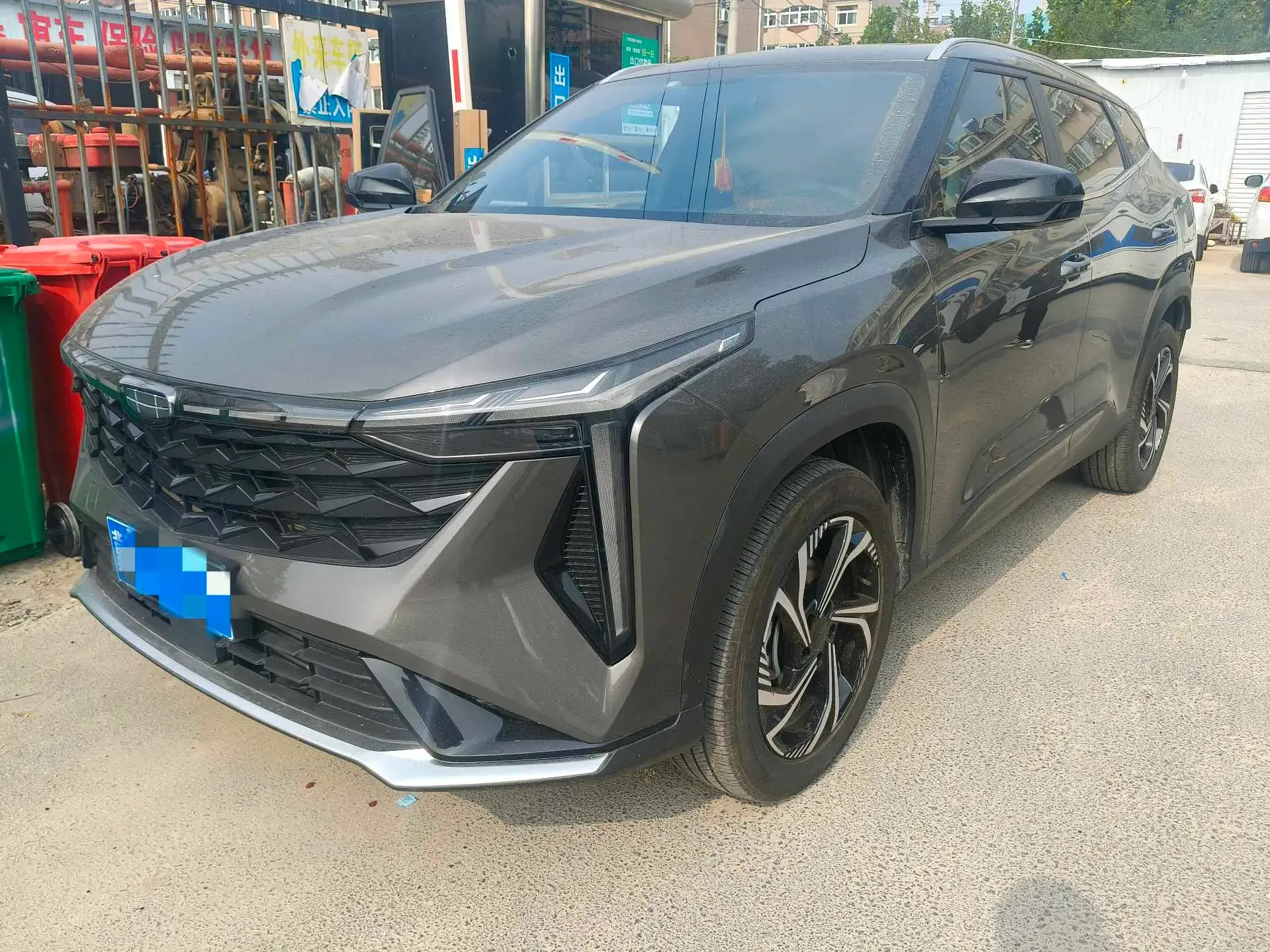 2023 GEELY AZKARRA view 1