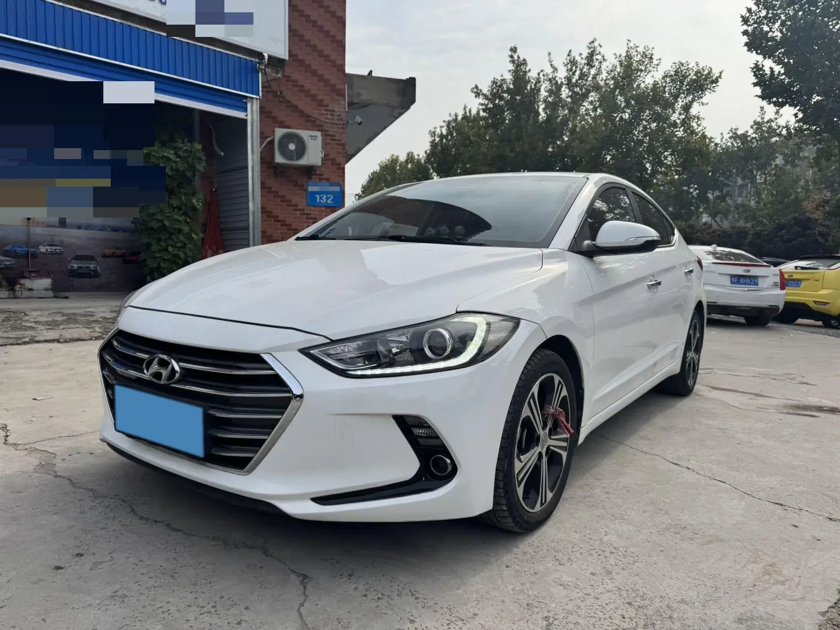 2018 HYUNDAI ELANTRA view 1