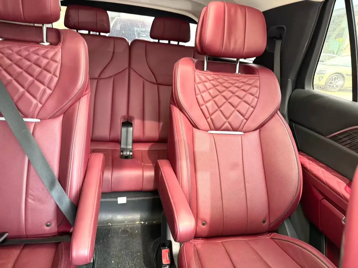 2021 HONGQI E-HS9 thumbnail 4