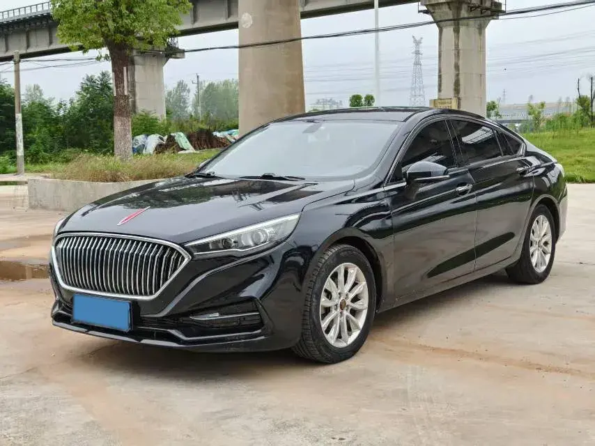 2019 HONGQI H5 view 1