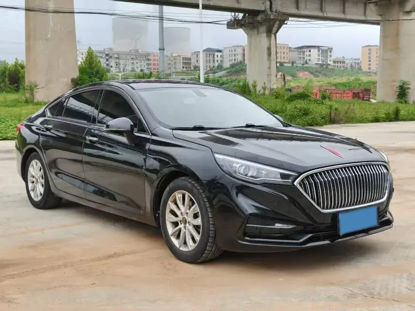2019 HONGQI H5 thumbnail 3