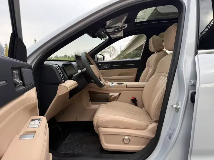 2025 Jetour ShanHai L7 PLUS 1.5T 156HP L4 1DHT PHEV,autocango,china used car exporter,china ev exporter,chinese used car exporter,chinese used ev exporter