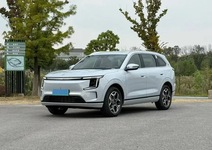 2025 Jetour ShanHai L7 PLUS 1.5T 156HP L4 1DHT PHEV,autocango,china used car exporter,china ev exporter,chinese used car exporter,chinese used ev exporter