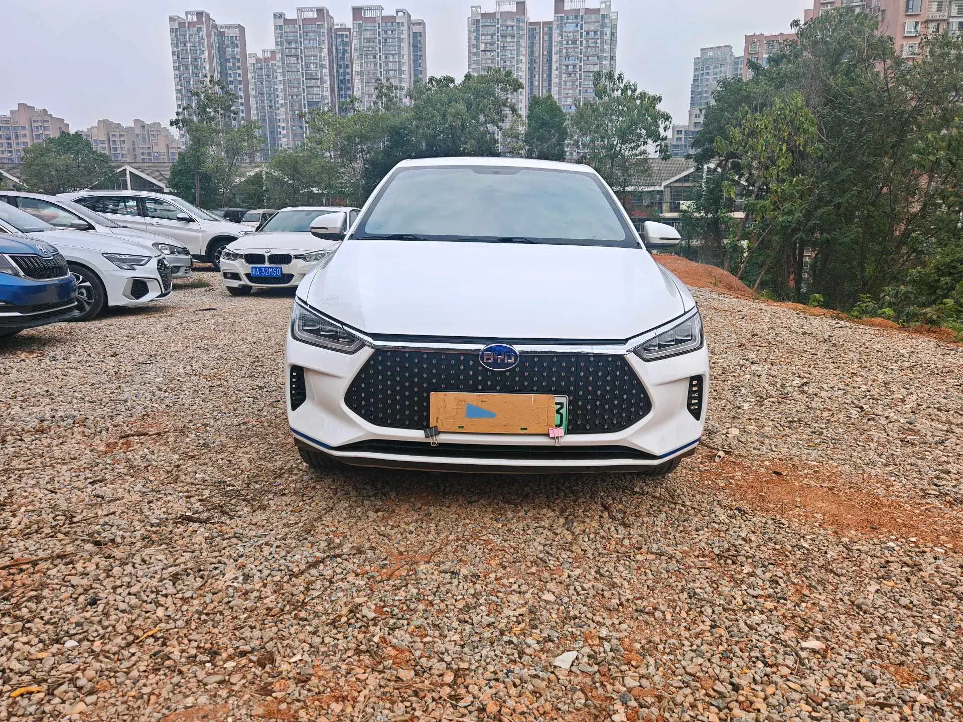 2019 BYD E2 thumbnail 2