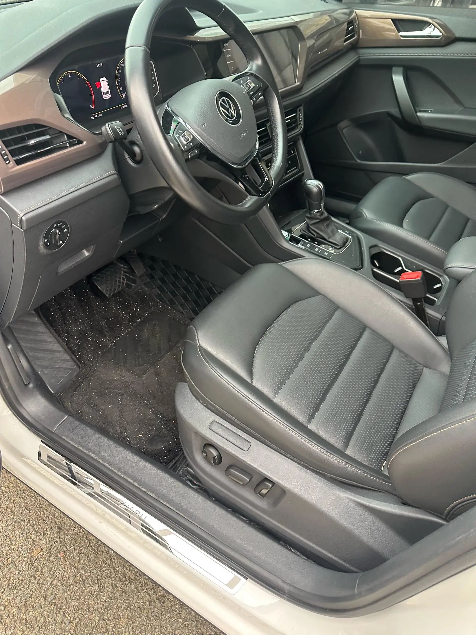 2022 VOLKSWAGEN THARU thumbnail 2