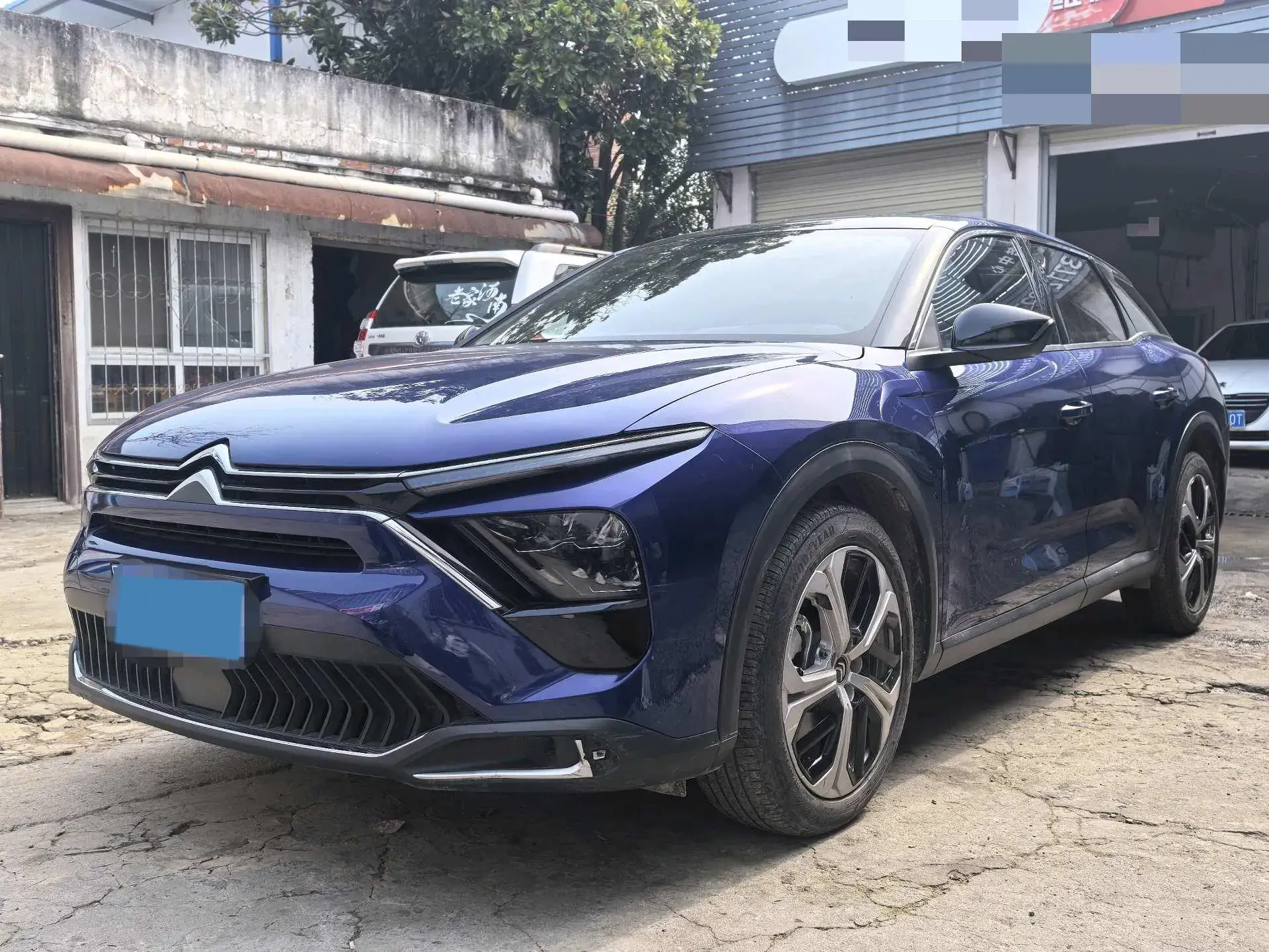 2023 CITROEN C5 thumbnail 3