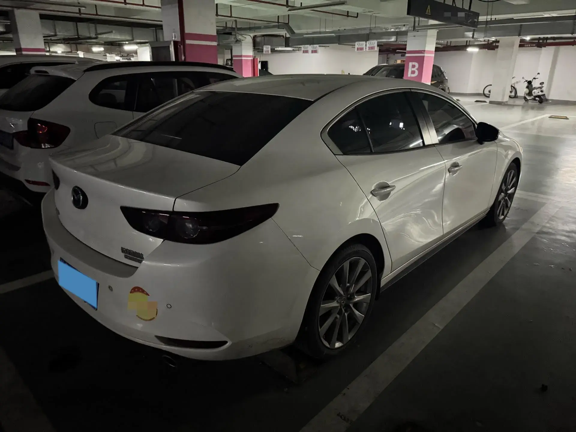 2020 MAZDA 3 thumbnail 4