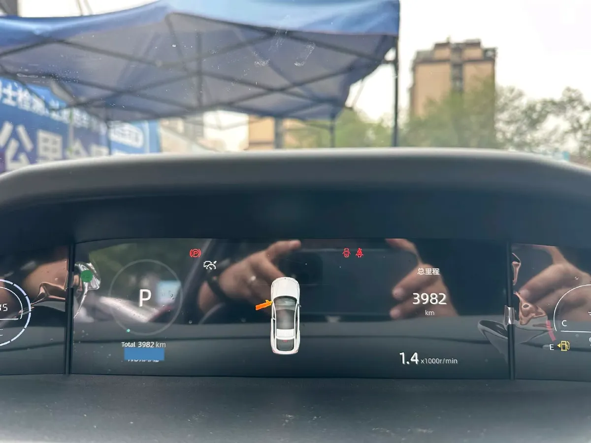 2024 ChangAn UNI-V 1.5T 188HP L4 7DCT,autocango,china used car exporter,china ev exporter,chinese used car exporter,chinese used ev exporter