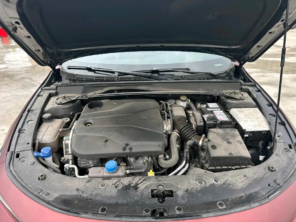 2024 ChangAn UNI-V 1.5T 188HP L4 7DCT,autocango,china used car exporter,china ev exporter,chinese used car exporter,chinese used ev exporter